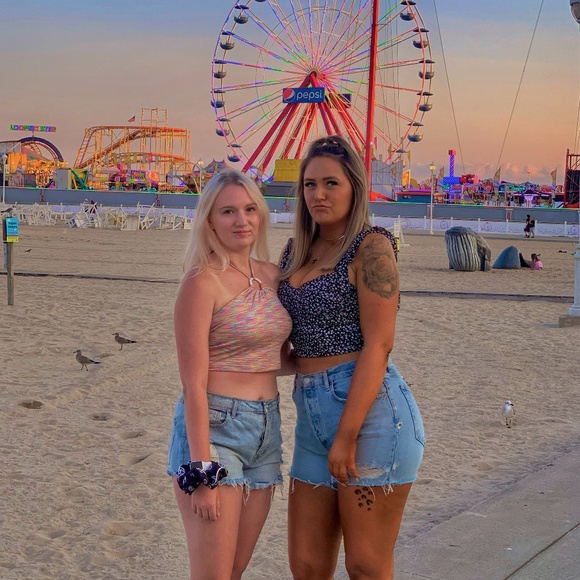 Meet your Posher, Chelsy - Picture 3 of 3